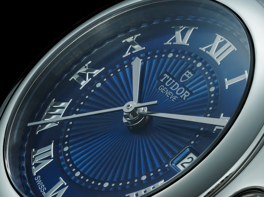 Clair de Rose - 26mm steel case - Blue dial