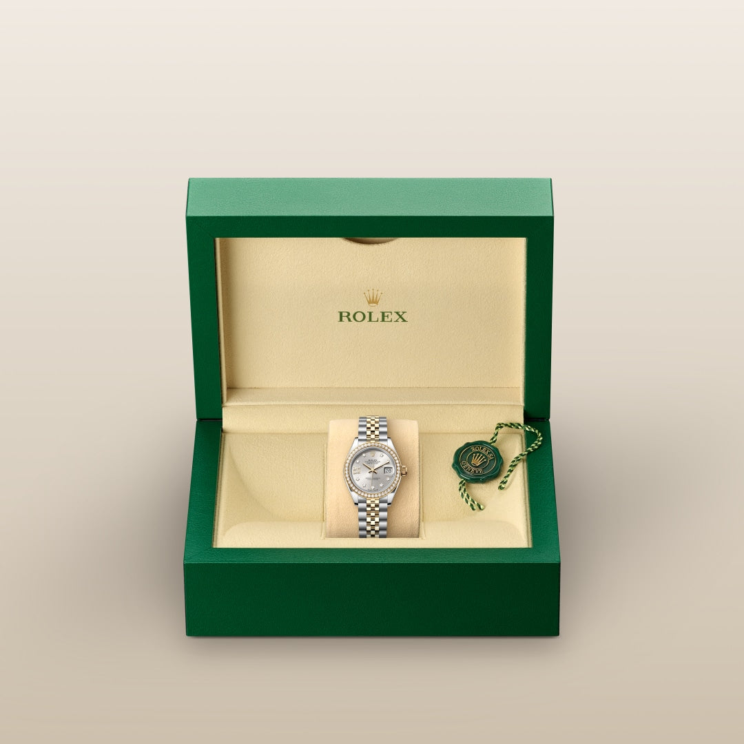 Oyster, 28 mm, Oystersteel, yellow gold and diamonds