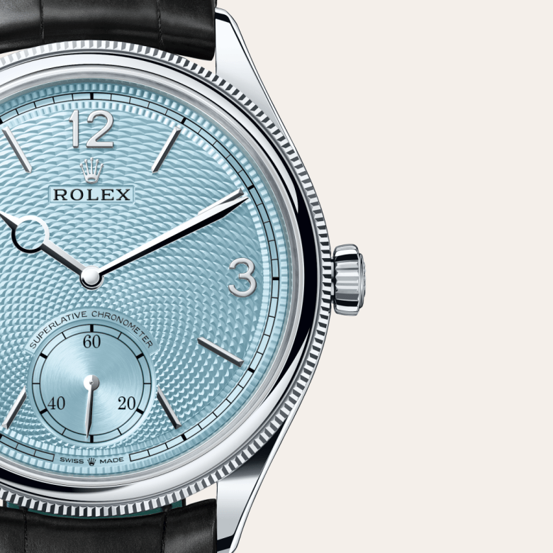 39 mm, platinum, polished finish