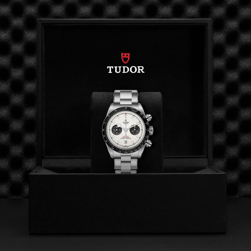 BLACK BAY CHRONO - 41 mm steel case - Steel bracelet
