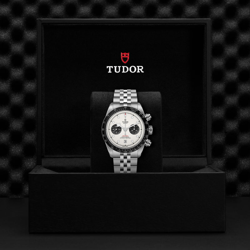 BLACK BAY CHRONO - 41 mm steel case - Steel bracelet