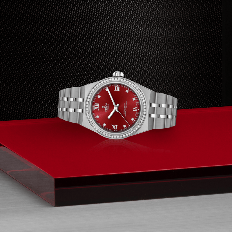 TUDOR ROYAL -30mm steel case - Burgundy dial