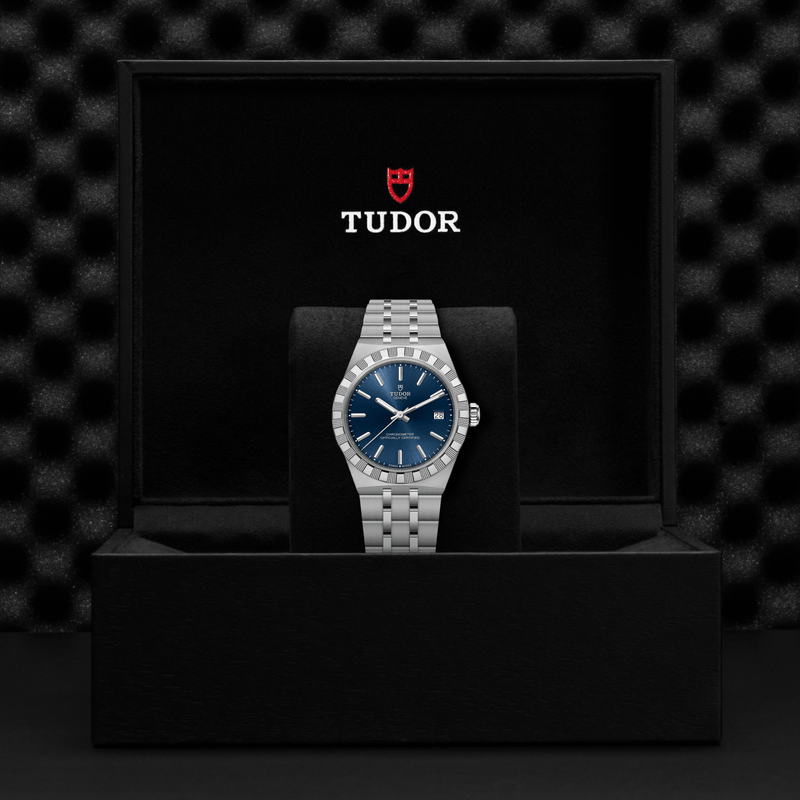 TUDOR ROYAL -36mm steel case - Black dial