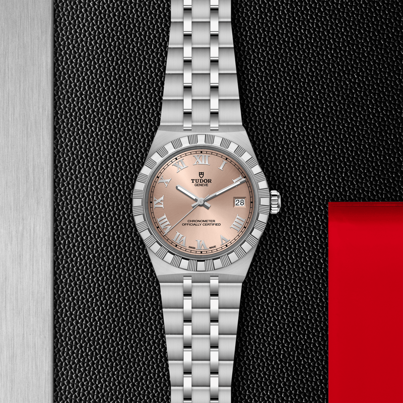 TUDOR ROYAL -36mm steel case - Salmon dial