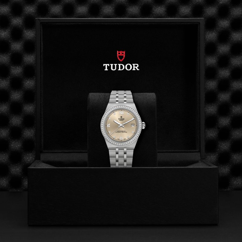 TUDOR ROYAL -36mm steel case - Ivory dial