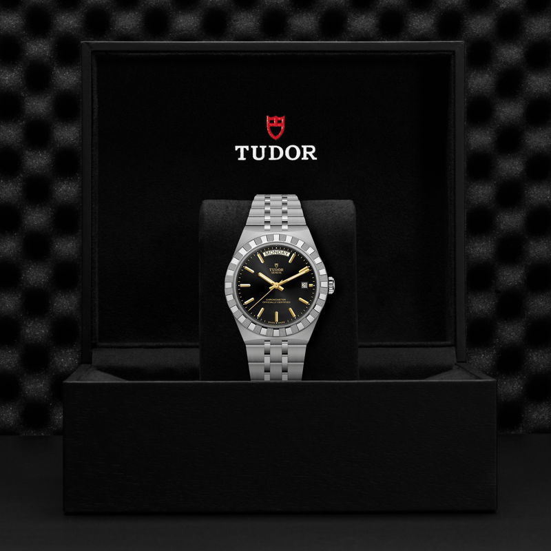 TUDOR ROYAL - 40 mm steel case - Black dial