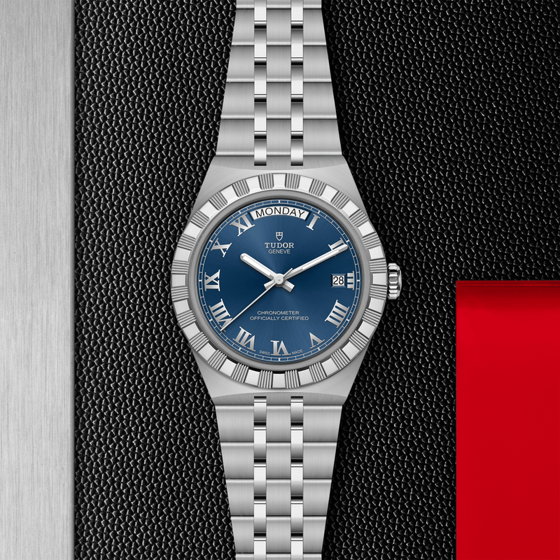 TUDOR ROYAL -40mm steel case - Blue dial