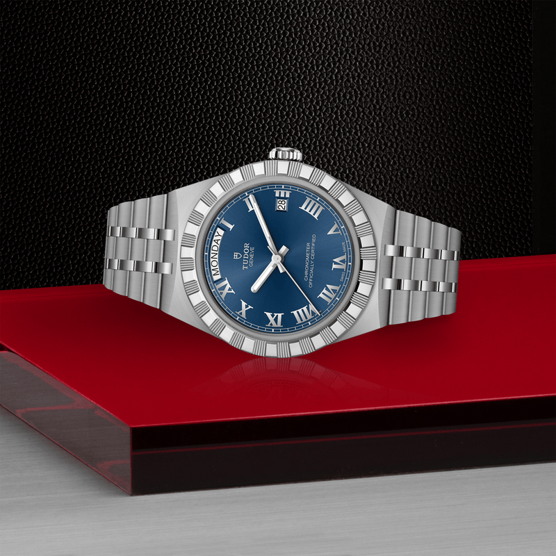 TUDOR ROYAL -40mm steel case - Blue dial