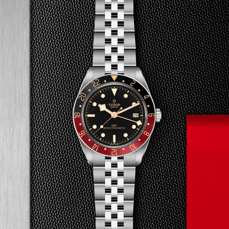 Black Bay 58 GMT - 39mm steel case - Black and burgundy bezel