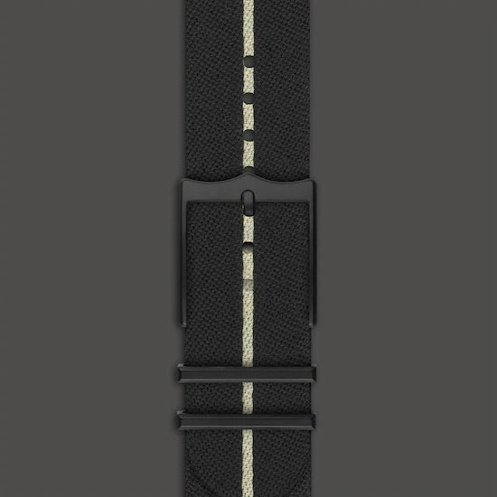 tudor-m79210cnu-0001-ab__black_fabric_strap__52525